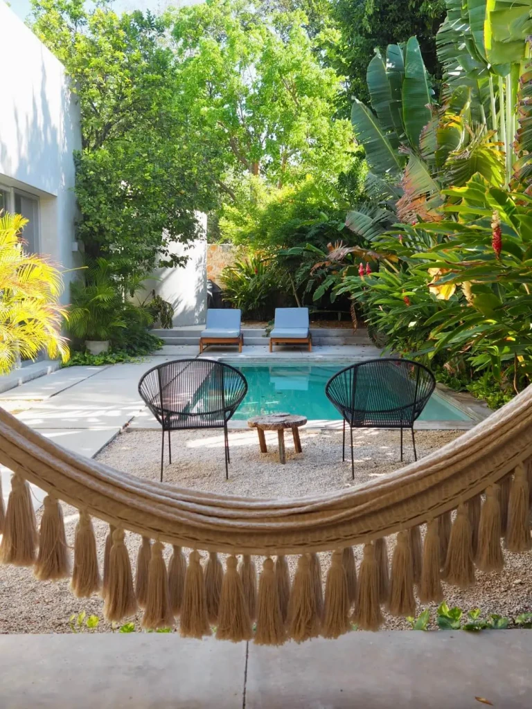 hebergement-piscine-mexique-voyage-hamaca