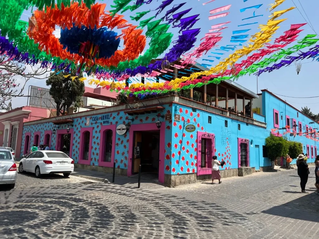 maison-colores-mexique